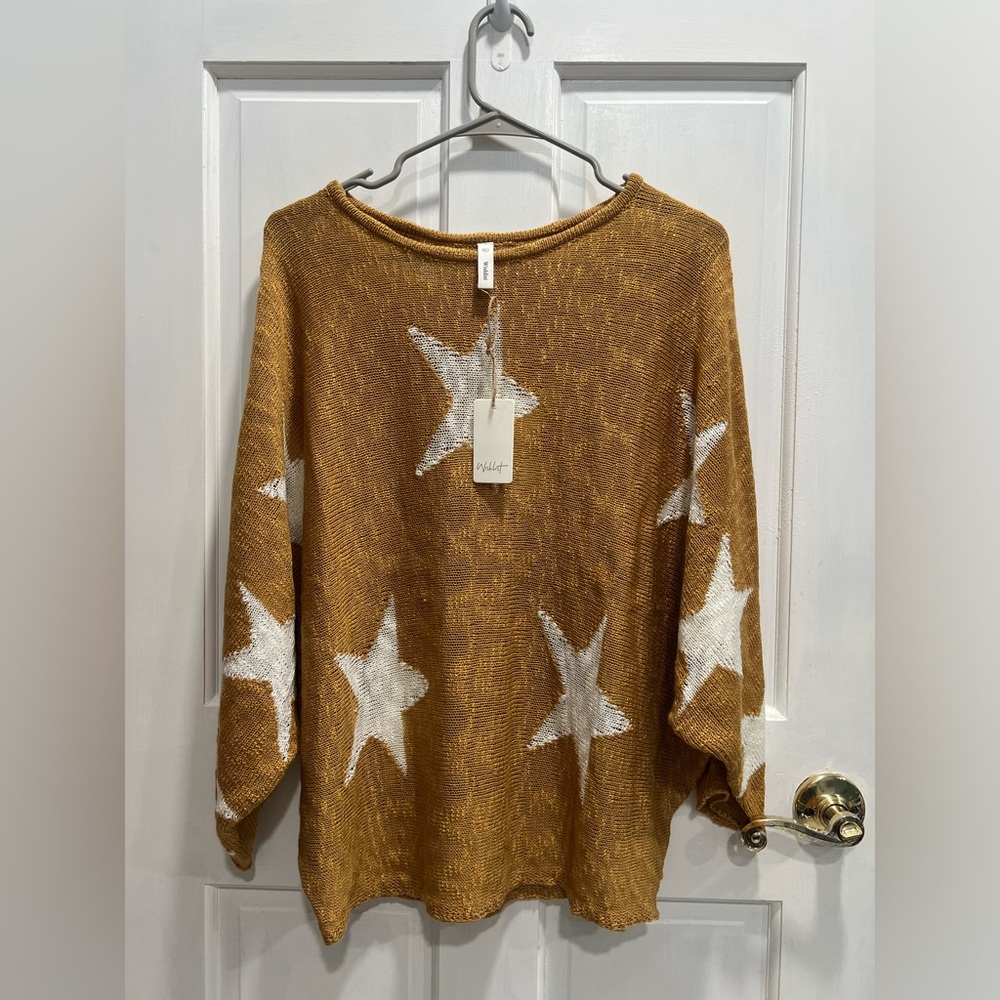 WISHLIST NWT Mustard Yellow Dolman Sleeve White Star Sweater SIZE MEDIUM/LARGE